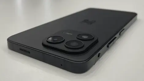 HIROH unveils privacy smartphone with dual kill switches, USD $999