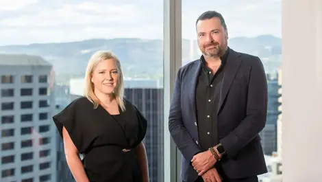 L r kelly drewett  managing director  enterprise  australia  synechron scott grigg  country managing director  australia  synechron